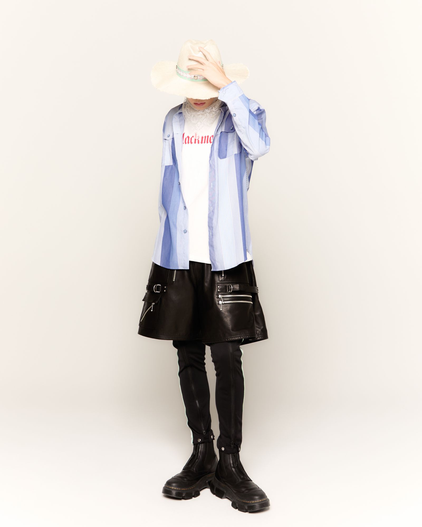 945-81GP257-1 (BLACK, WHITE)