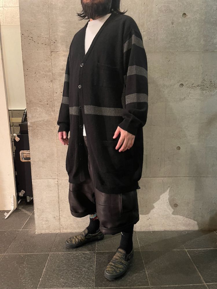 945-81TKN49-1 (BLACK)