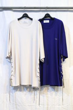 SIDE LACE UP T-SHIRT (BLACK/BLUE/OFF WHITE)