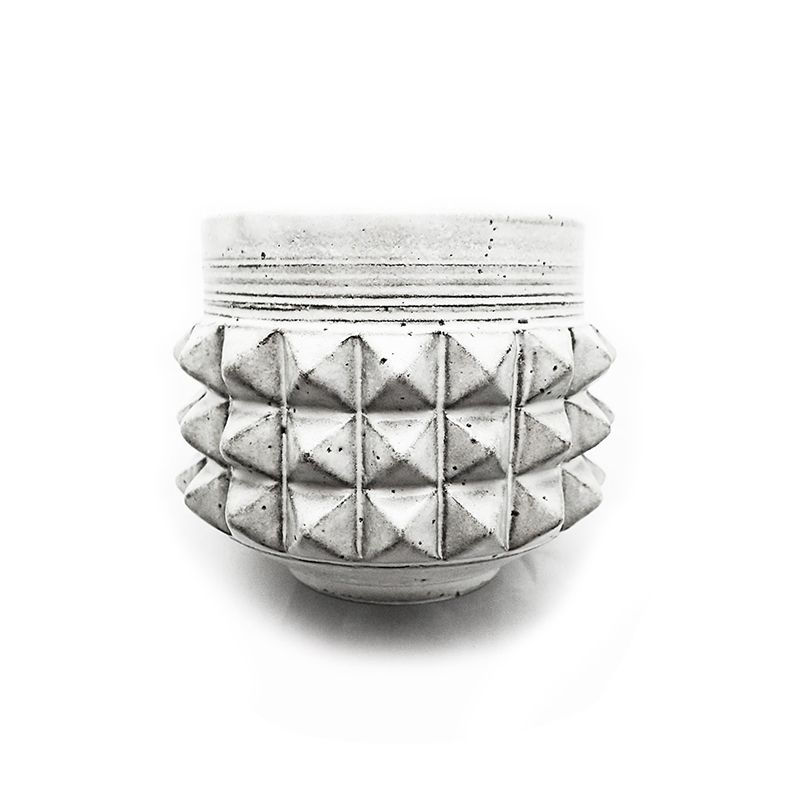 PYRAMID STUDS TEACUP "WHITE"  -陶器ティーカップ-