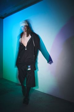 SHROUD HALF ZIP HOODIE / ハーフジップパーカー (BLACK,LIGHT GREY)