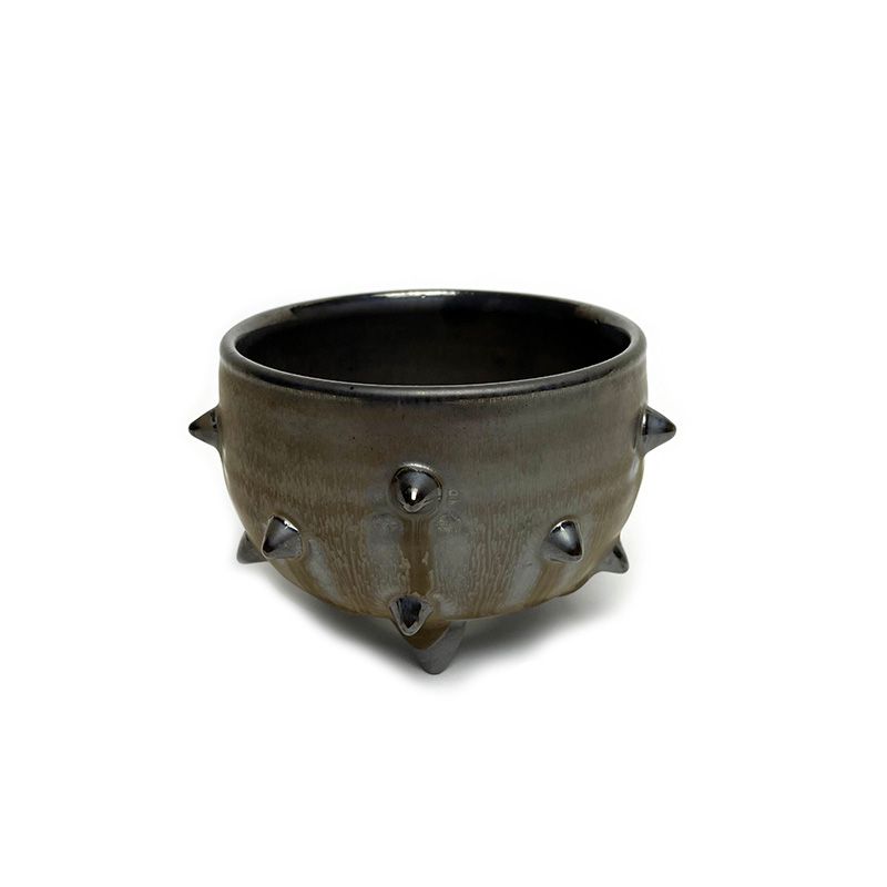 BOWL STUDS POT "GOLD" -陶器鉢-