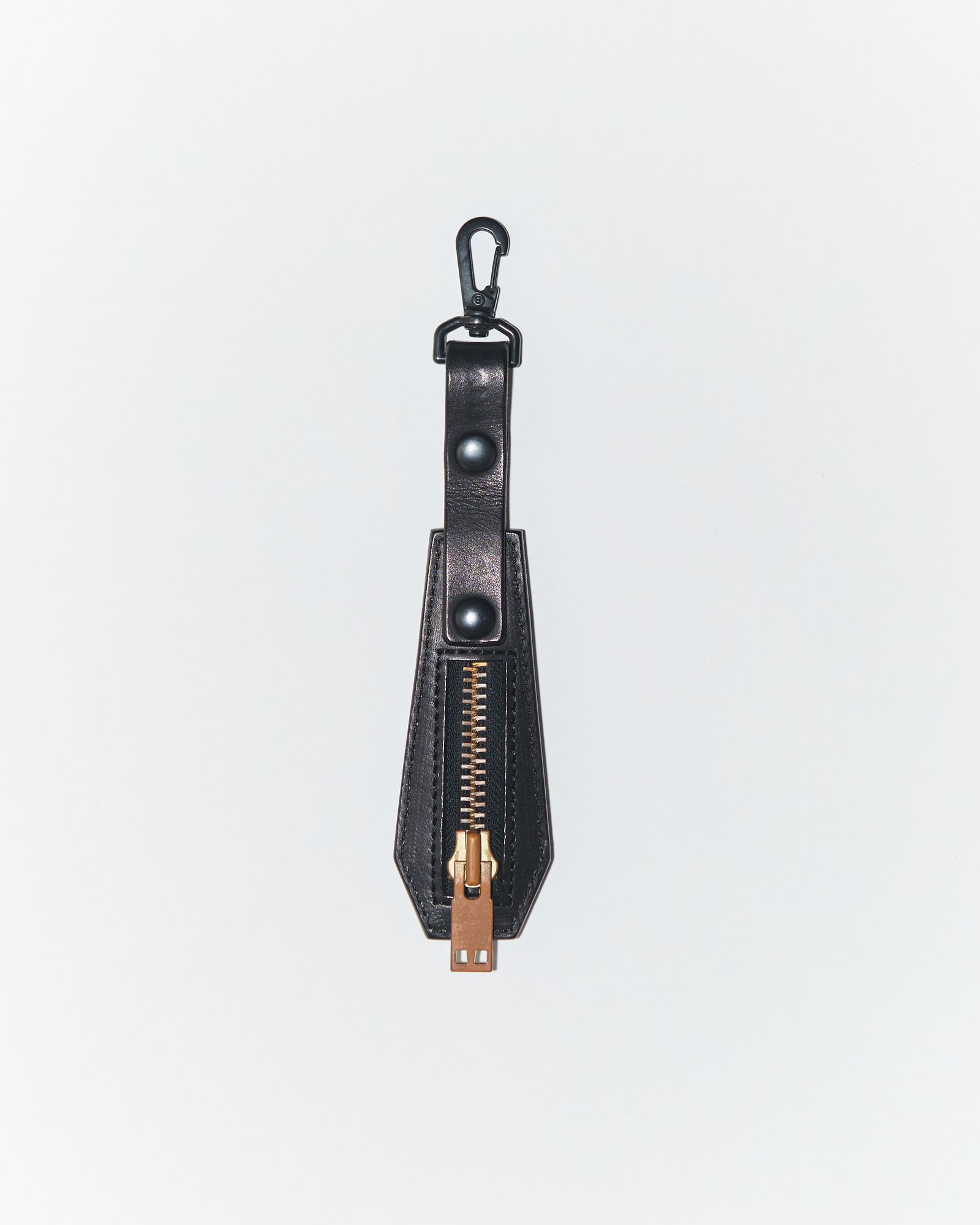 945-82TAC202-1 (Black/Black, Black/Ash Gray)