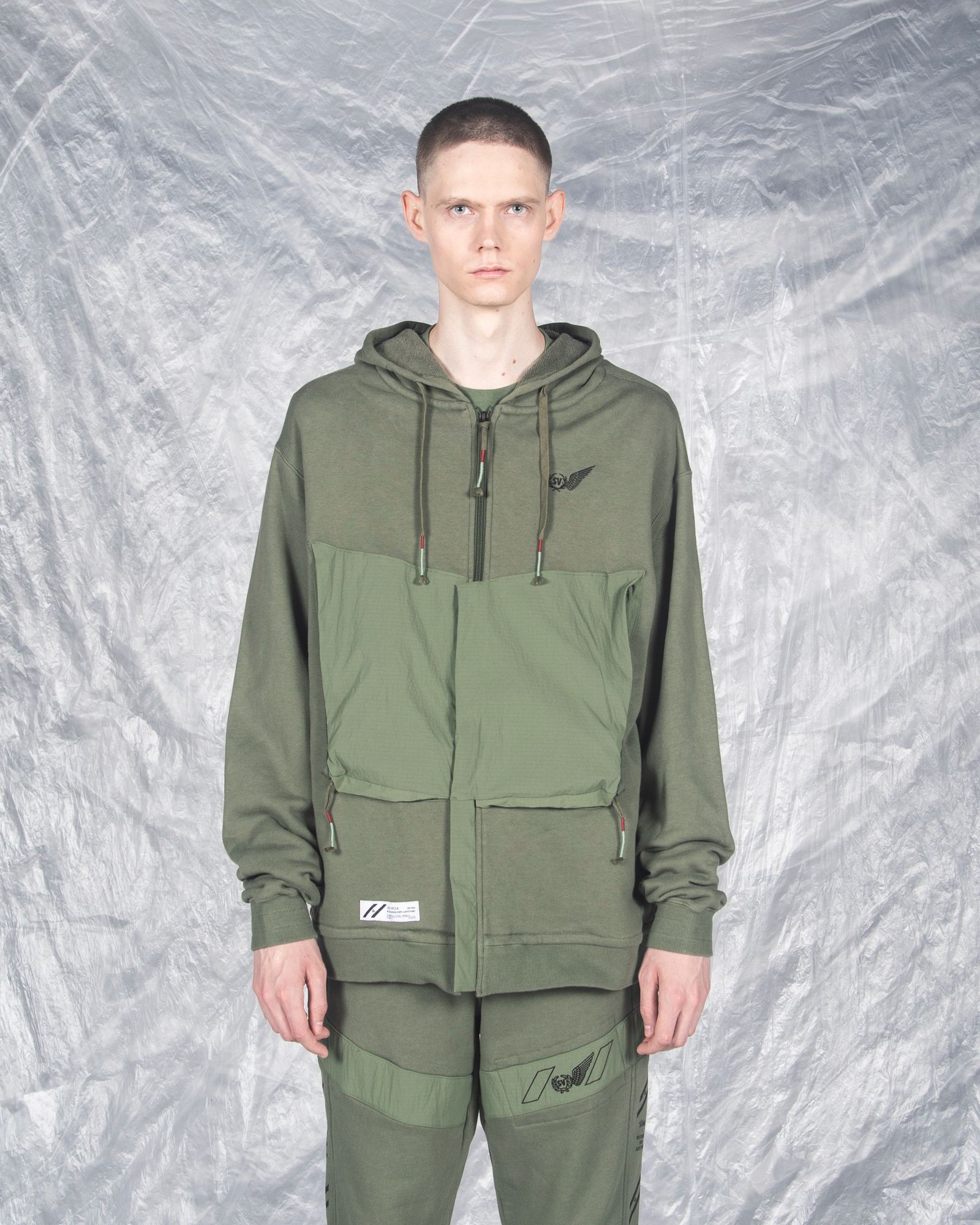 「予約商品」LOWCHEST-PKT ZIP JOGGER LOOSE-FIT HOODIE / col: KHAKI