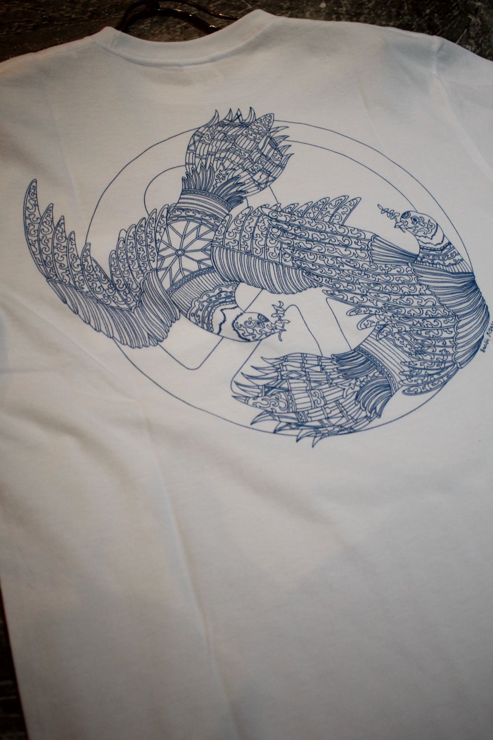「ヒロシマデニム」×「SATOSHI MIYATA」9PEACE POCKET TEE (WHITE)