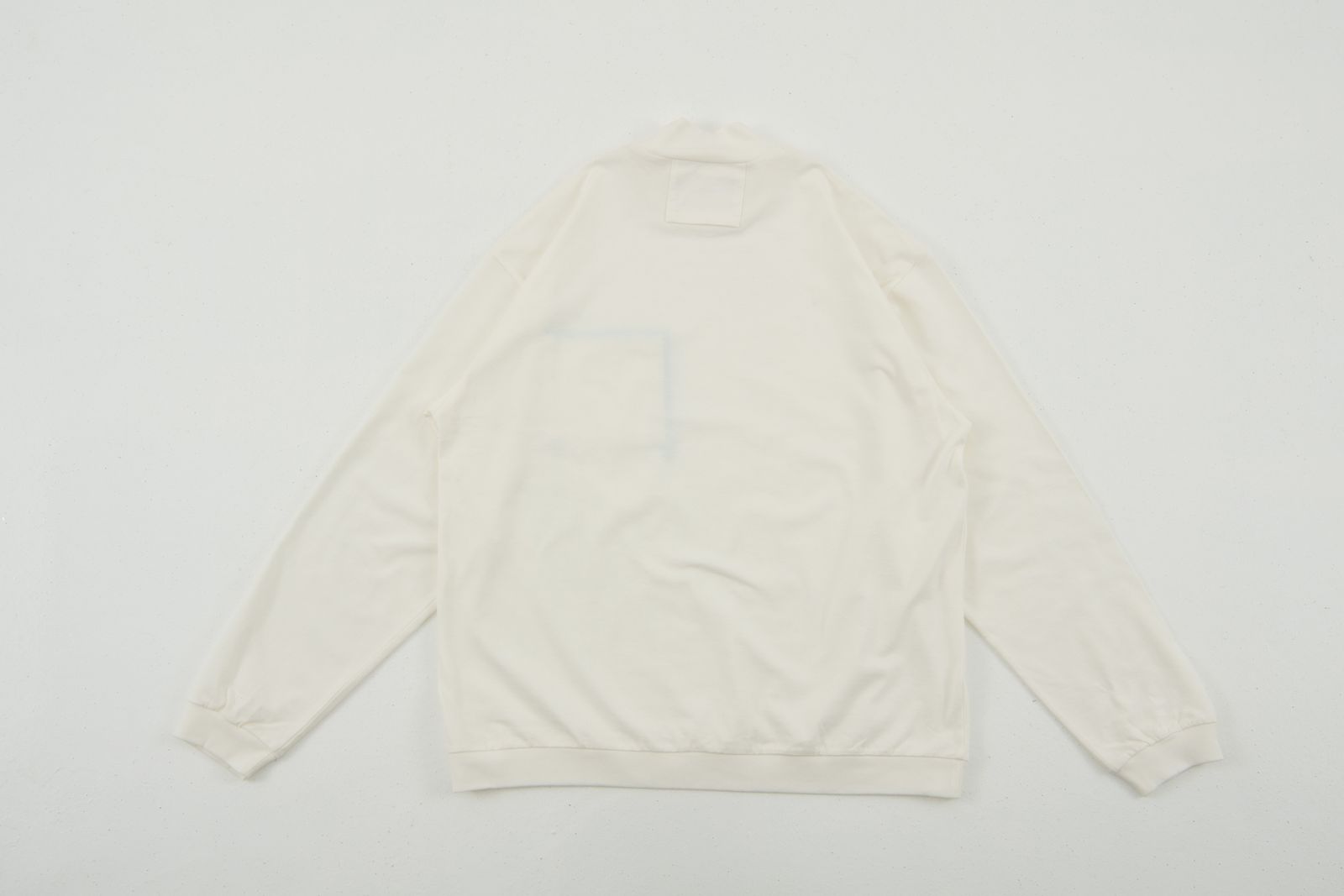 「予約商品」GRID MARKED T-SHIRT (OFF WHITE)