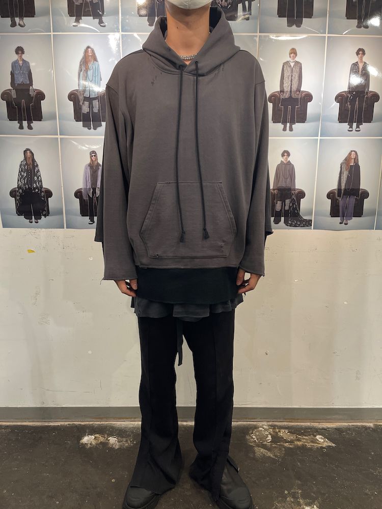 DAMAGE DOCKING SWEATPARKA / ドッキング ダメージ スウェットパーカー (Black×Kinari, Charcoal×Black)