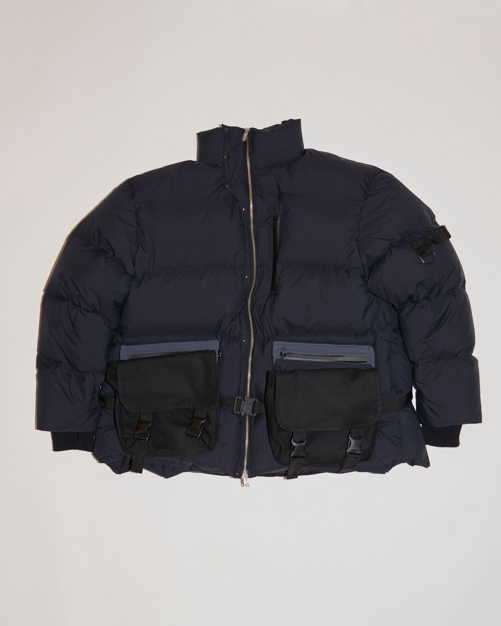 945-81TJ461-1 (BLACK)