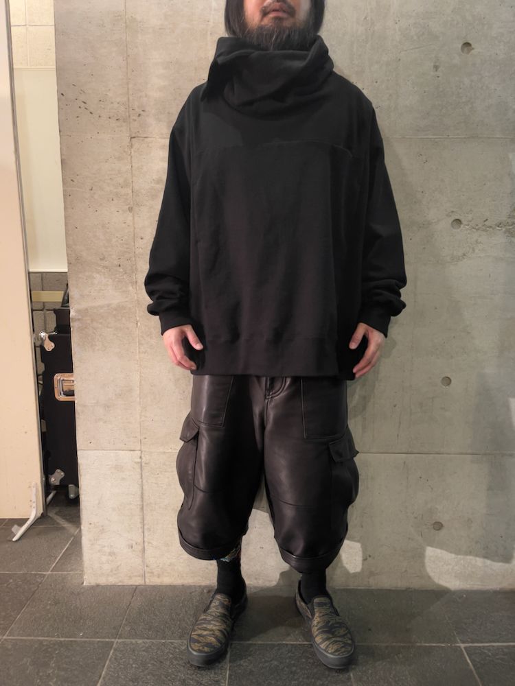 945-81TS185-1 (BLACK)