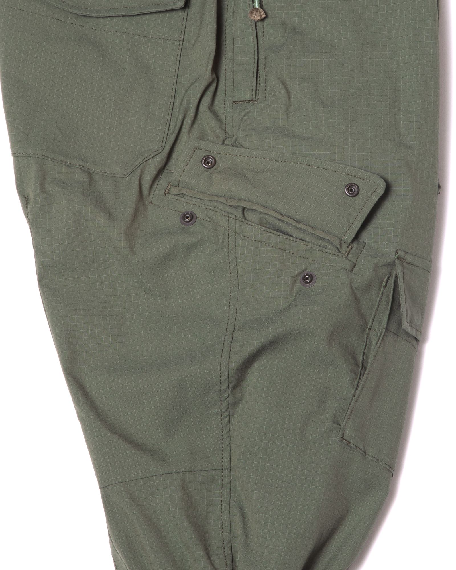 CHANNEL FLIGHT LOWER-LEG WARMER PANTS / col: OD