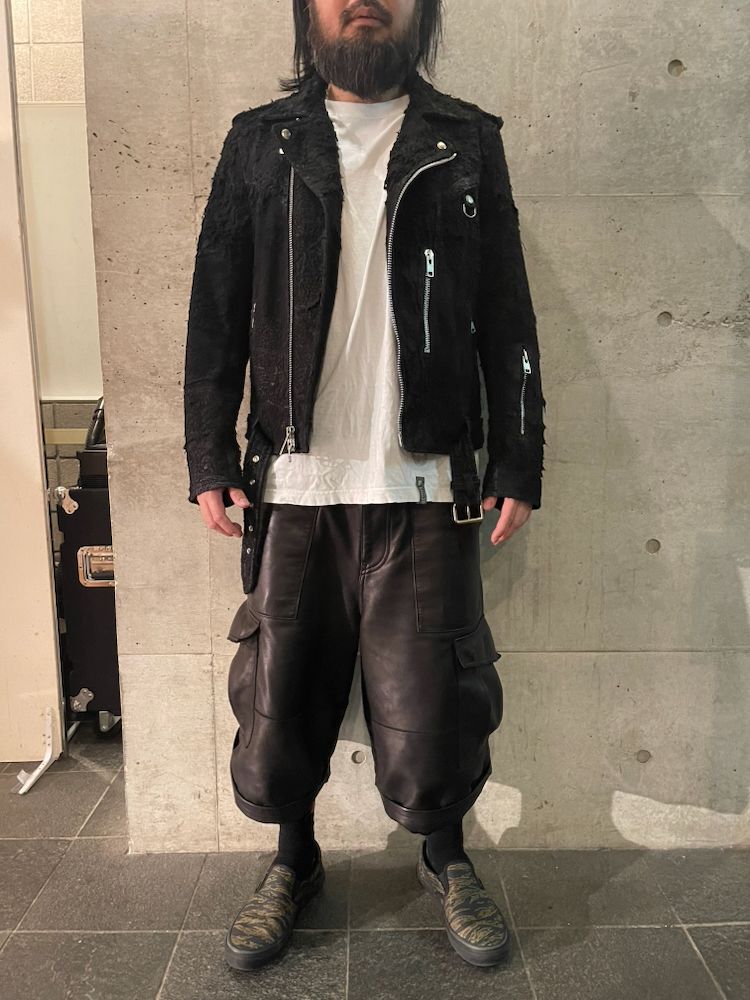 945-81TJ306-2 (BLACK)