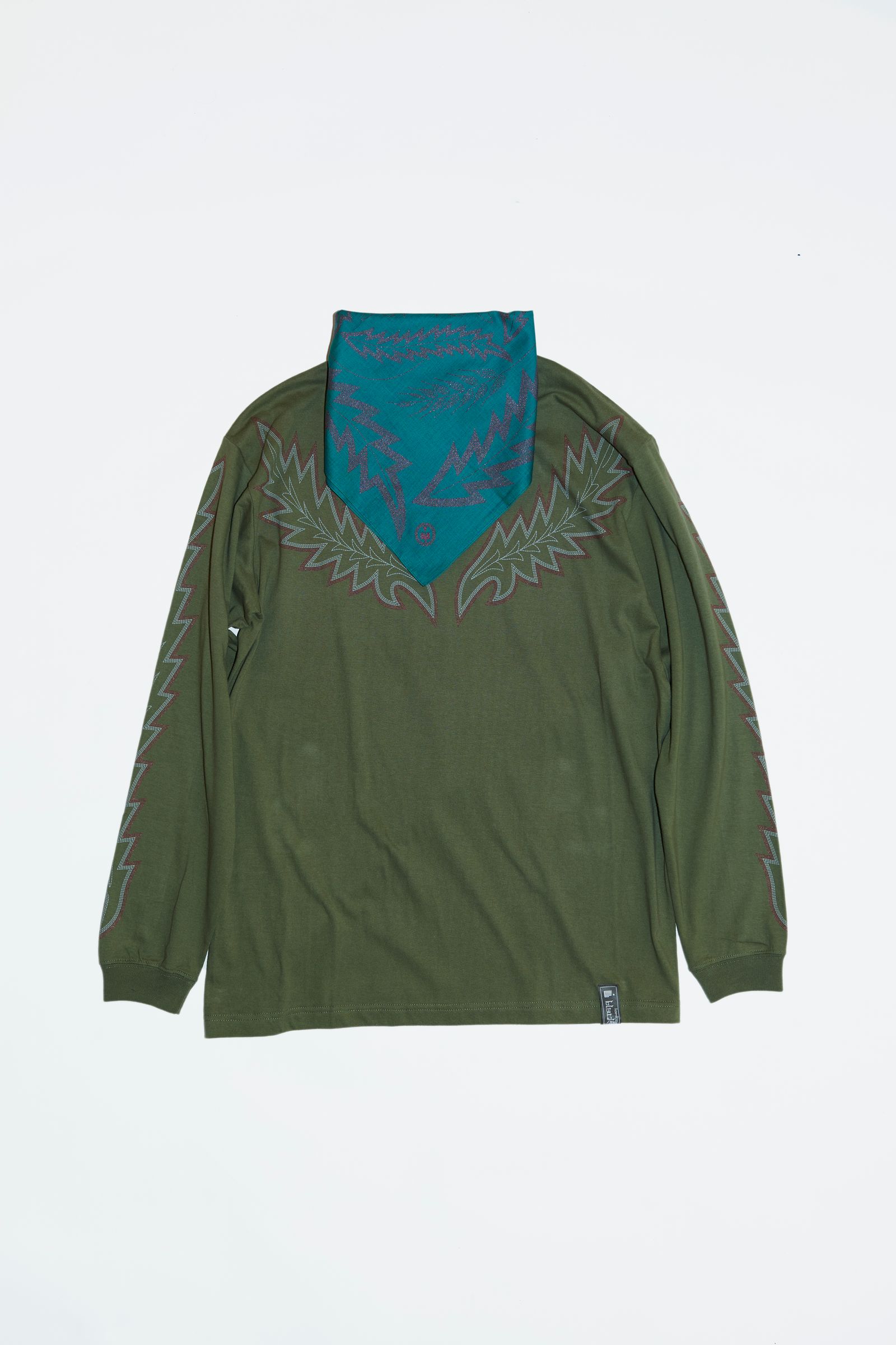 945-78TT94-1 / バンダナ付ロンT（GREEN, PURPLE, BLUE, CREAM）