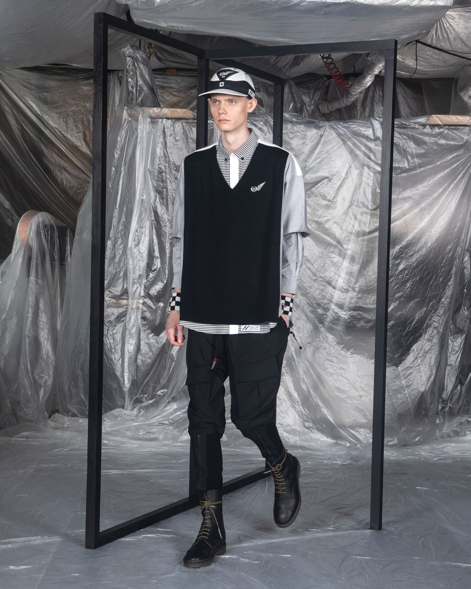 「予約商品」PASTED V-NECK BUTTONDOWN OVERSIZED SHIRTS / col: BLACK