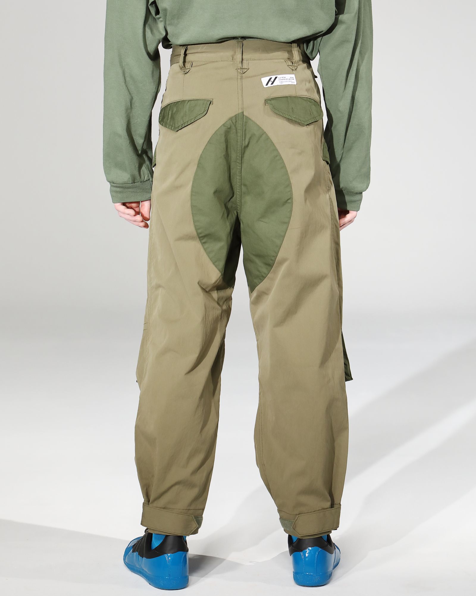 「予約商品」ONE-PLEATS CARGO TROUSERS # c/KHAKI