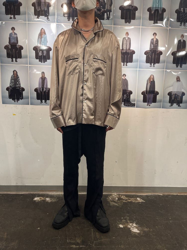 CORPSE PACKED SLEEPING SHIRT / ドッキング スリーピングシャツ (Black, Greige)