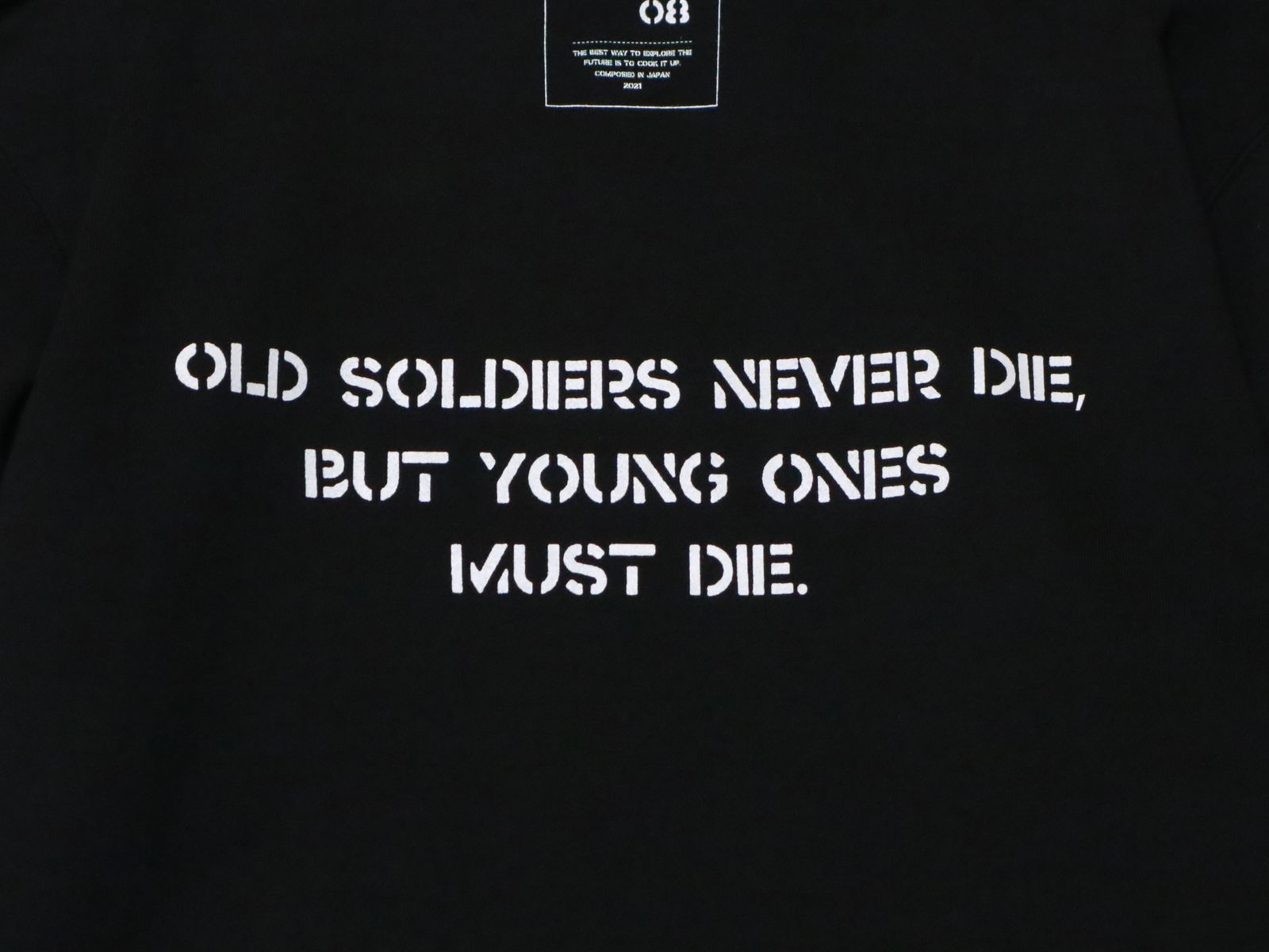 -OFFICIAL BOOTLEG CTLG 08- “ChinowAnarchy” PULLOVER PARKA