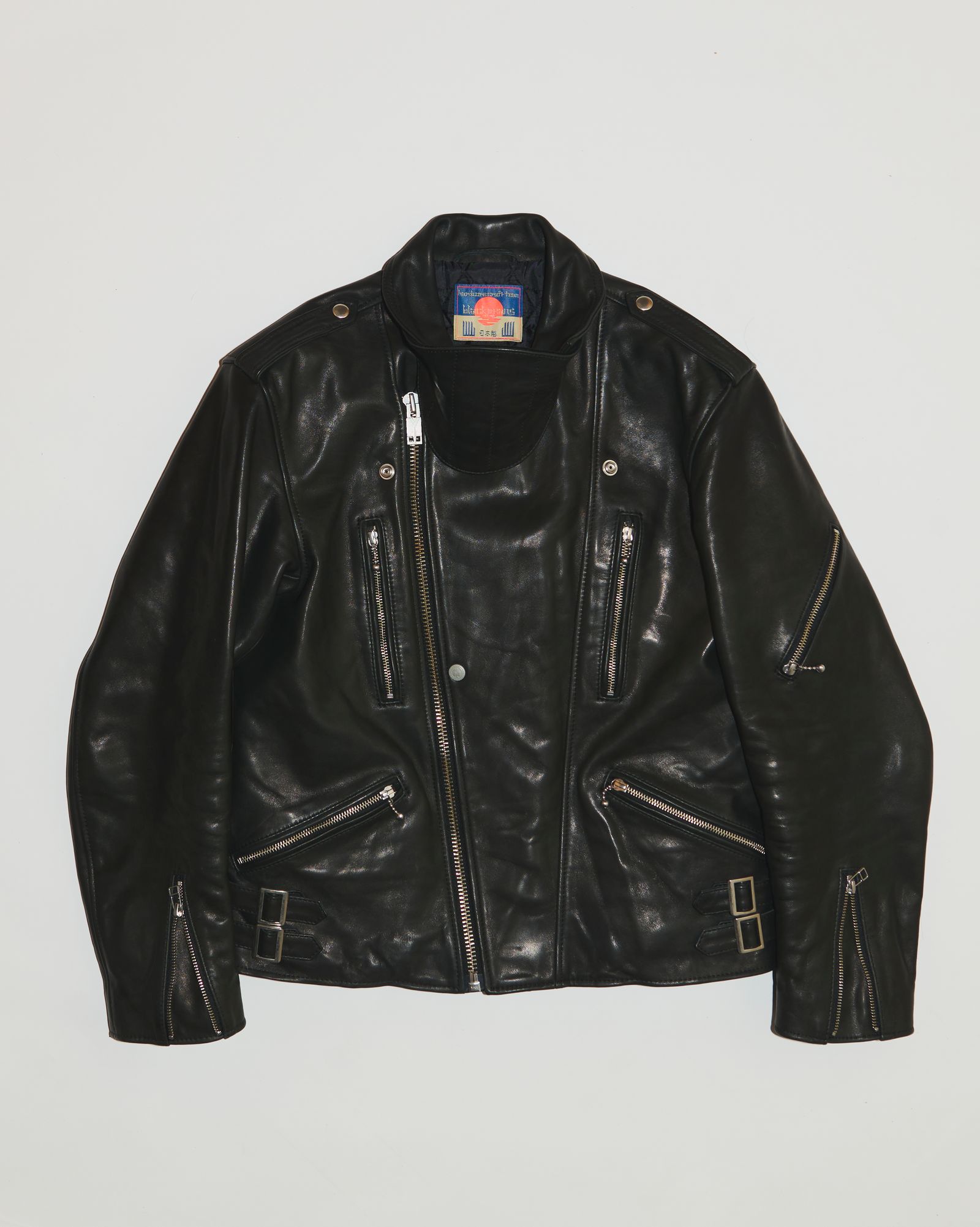 945-81GJ413-1 (BLACK)
