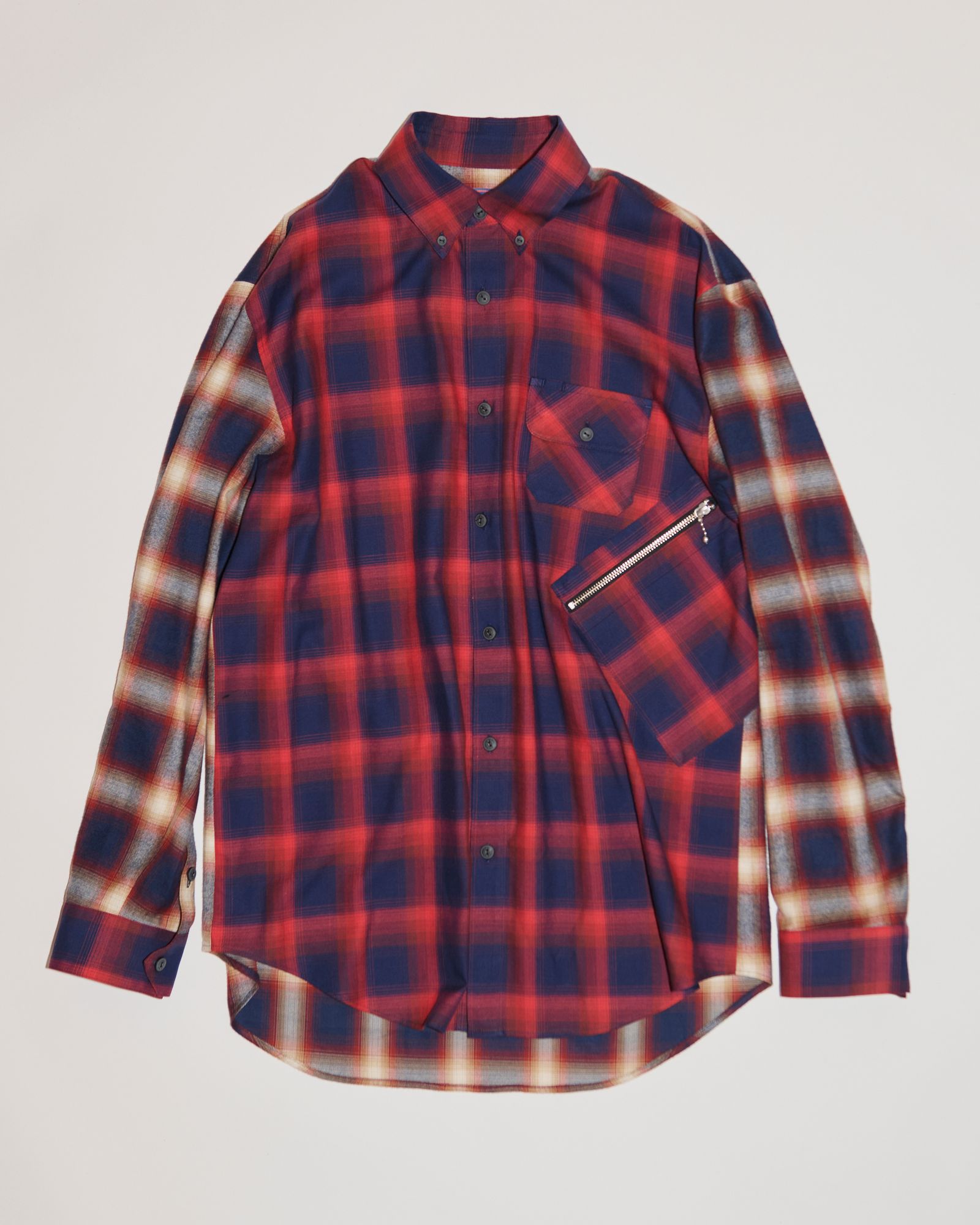 945-81TS188-1 (BLK/WHT, RED/NAVY)