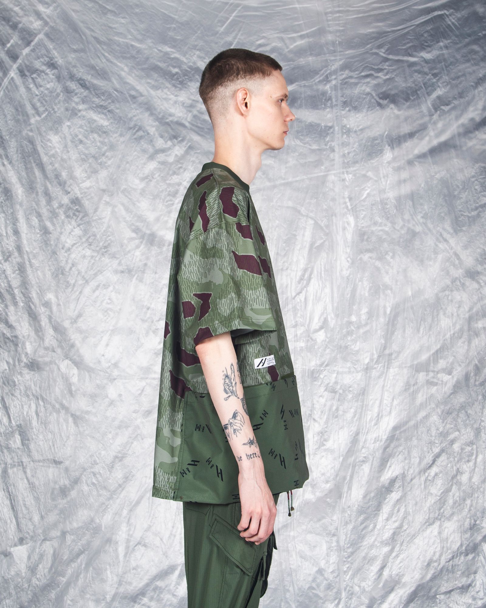 「予約商品」SPLINTER-CAMO MECHANIC STORAGE LOOSE-FIT TEE / col: KHAKI