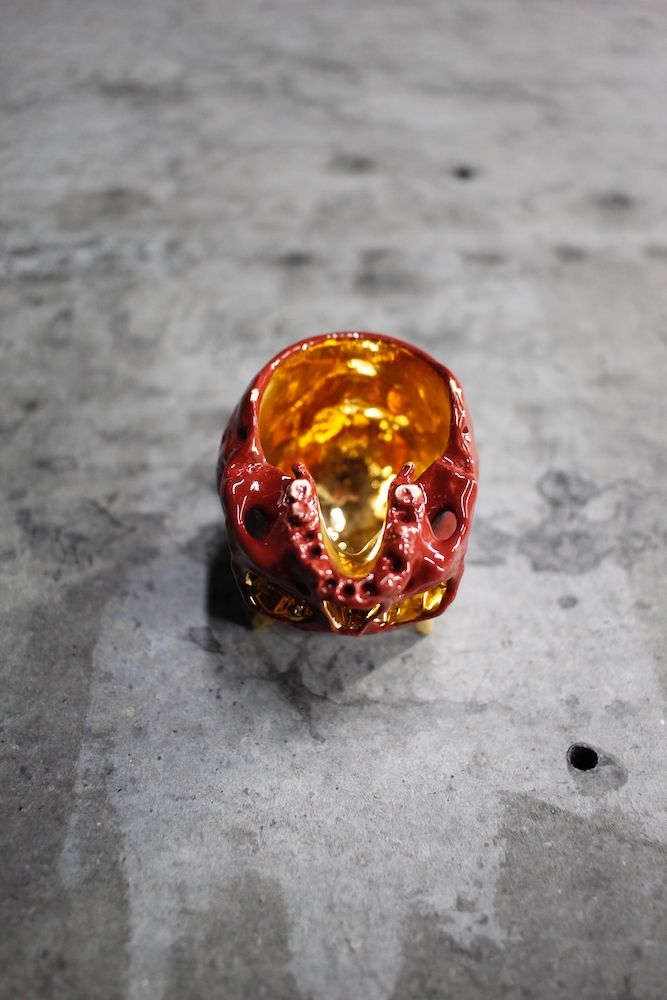 鬼髑髏ぐい呑 深紅×金   (桐箱付)