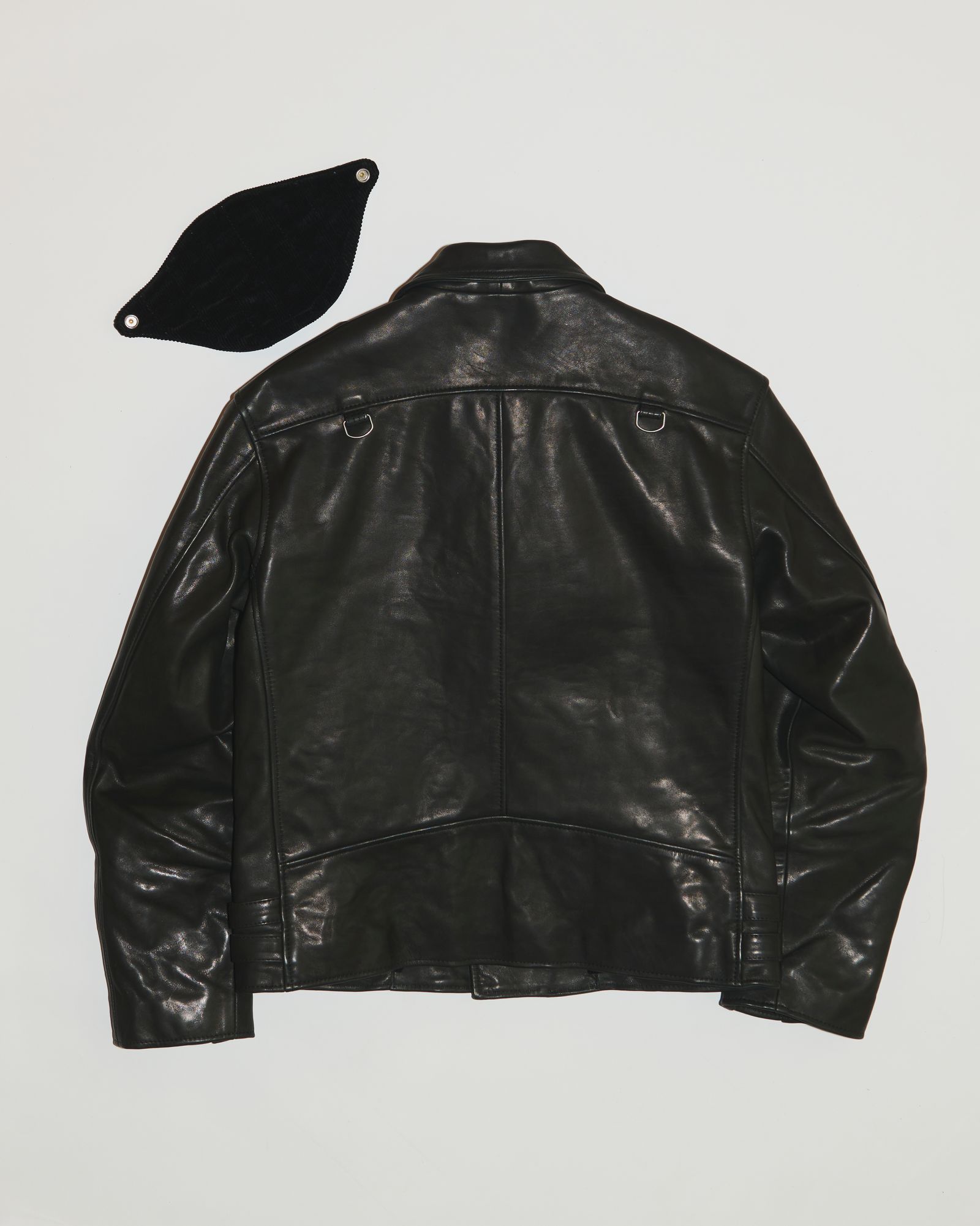 945-81GJ413-1 (BLACK)