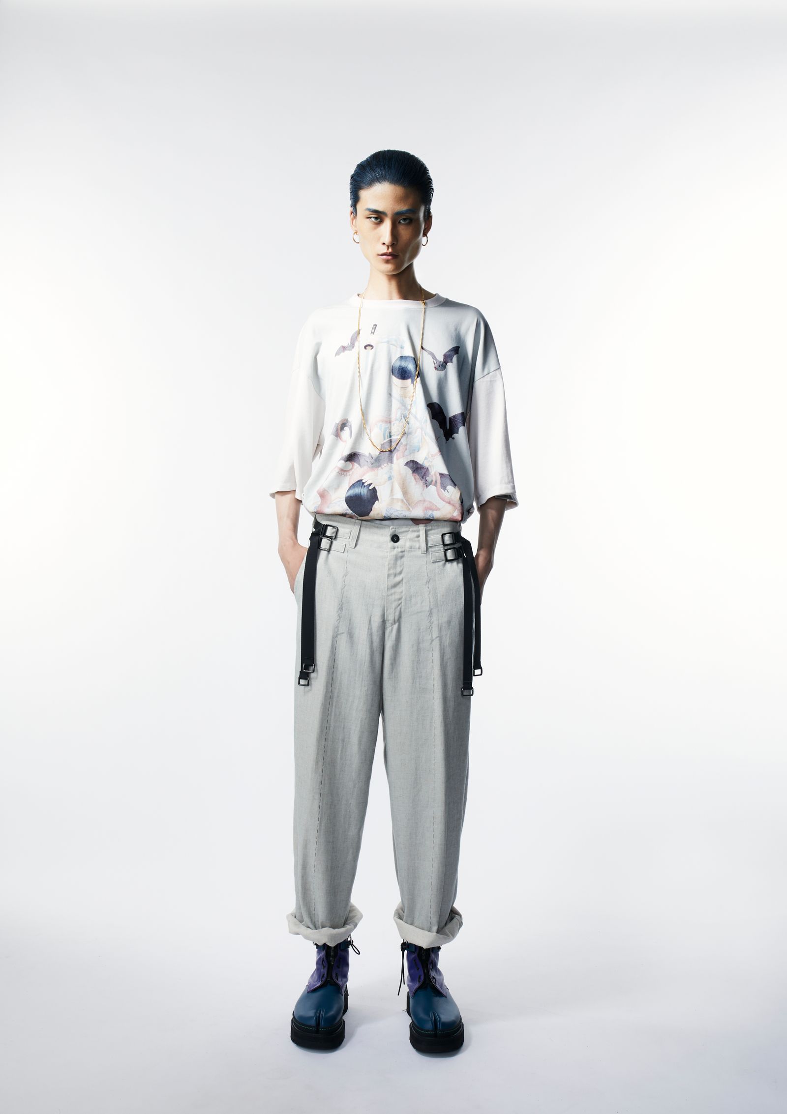 × 天明屋尚「思念遊戯」LACE UP S/S / ビッグTEE (BLACK,LIGHT GRAY)