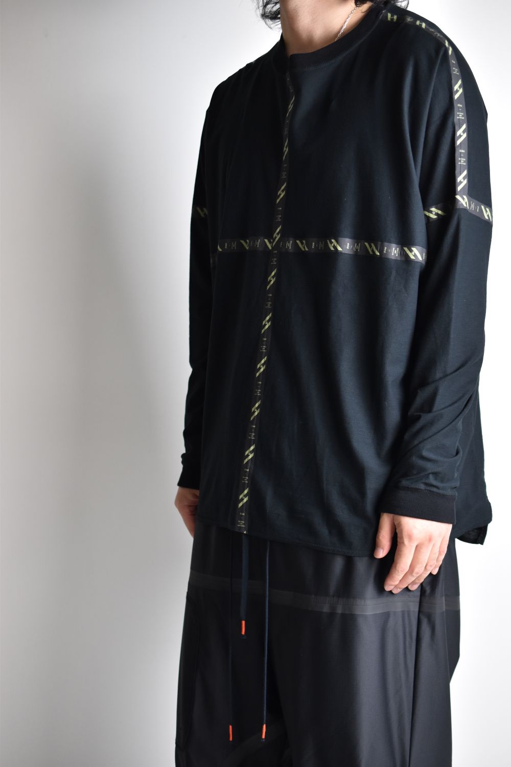 FLATSEAM LINE WIDE L-SLEEVE c/#1 BLACK