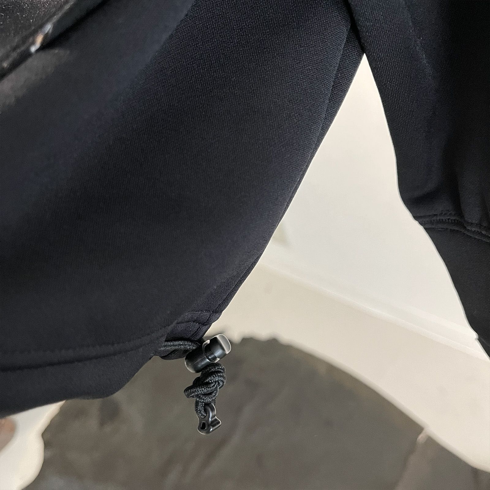 THE HOODED ANORACK FLEECE PULLOVER / ハーフジップ アノラック フーデッド (Black)