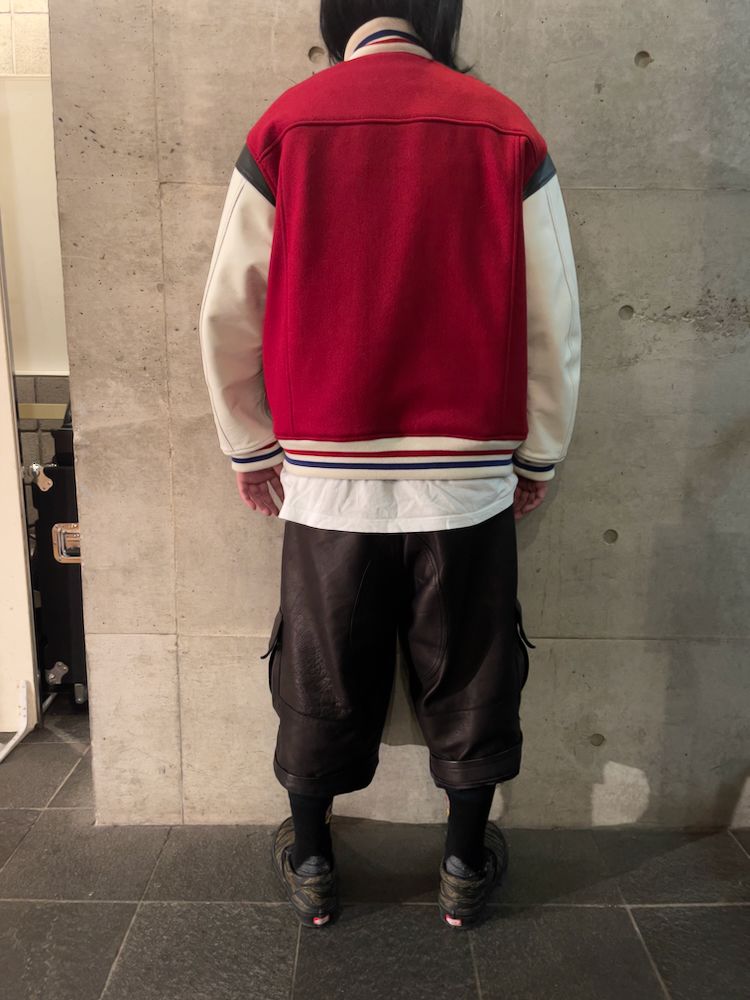 945-81TTJ459-1 (KHI/BLK, BLK/BLK)