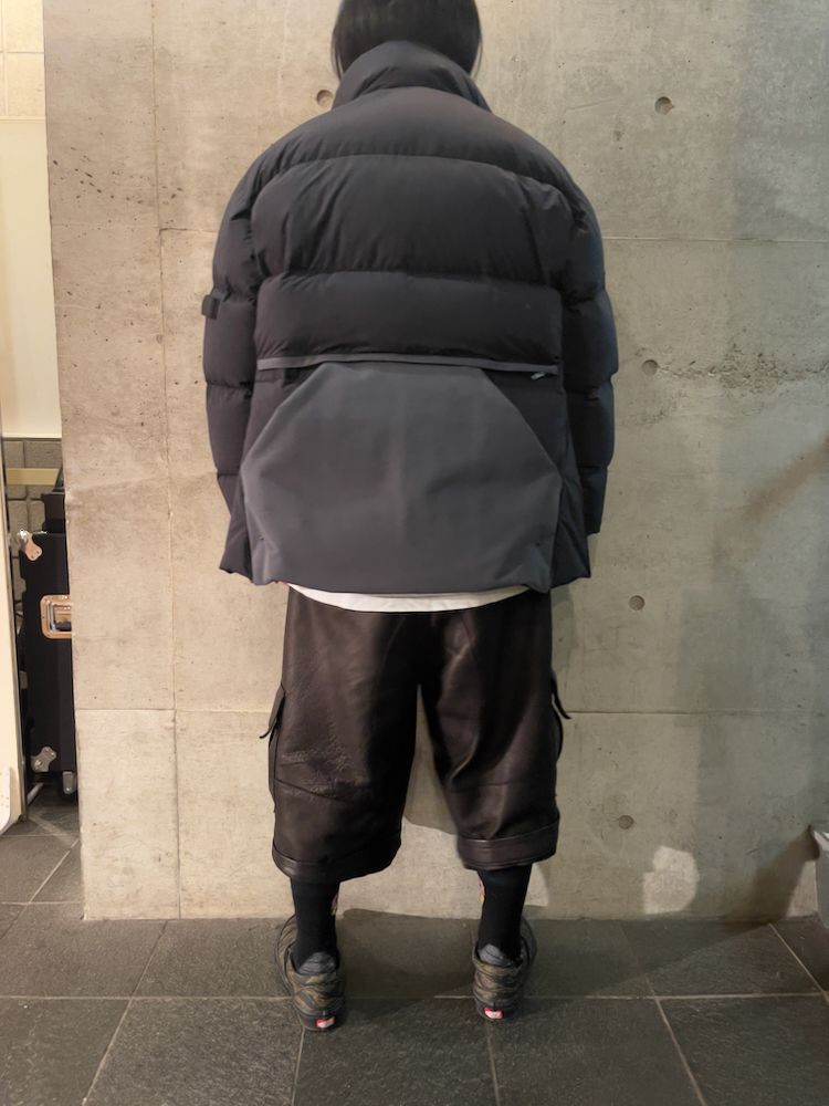 945-81TJ461-1 (BLACK)