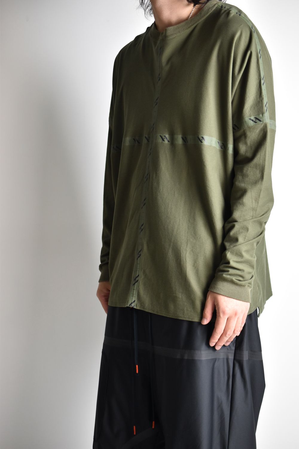 FLATSEAM LINE WIDE L-SLEEVE c/#2 OD