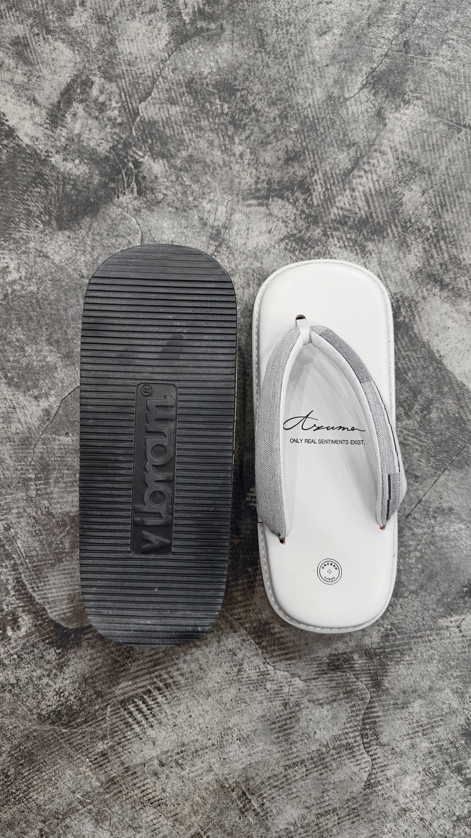 C/N CRUST JACQUARD LETHER SETTA / レザー雪駄 (BLACK, LIGHT GREY)