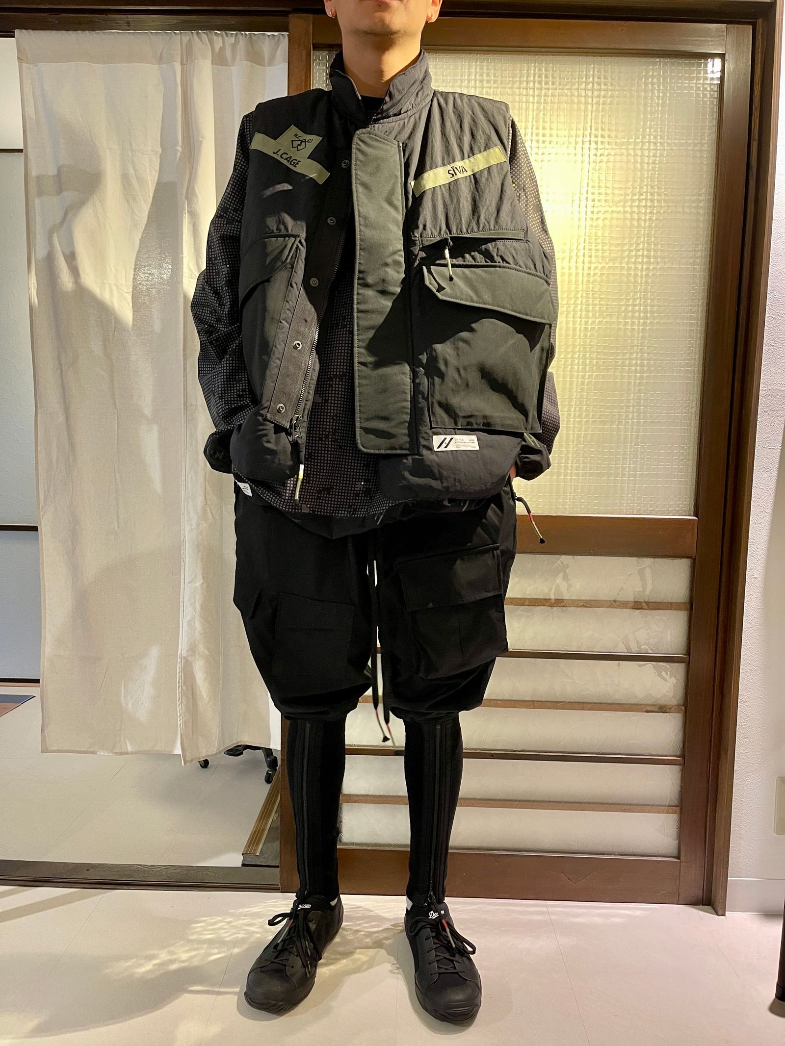 CHANNEL FLIGHT LOWER-LEG WARMER PANTS / col: BLACK