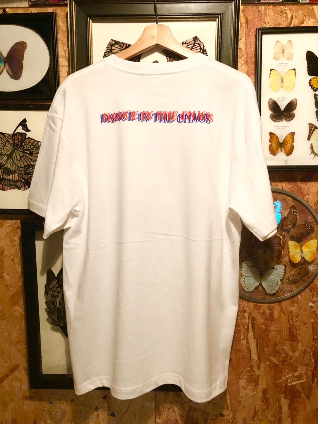 「予約商品」.butterfly anarchy symbol T-shirt 03