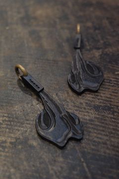 × SO JAKE DATURA CHARM (LEFT) / キーホルダー
