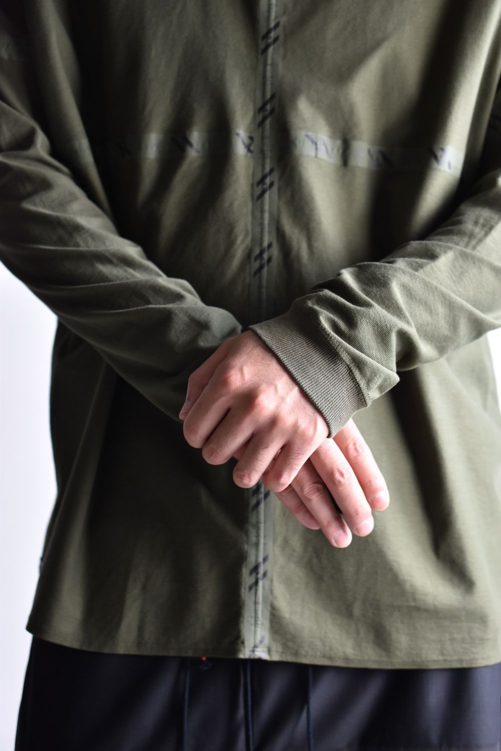 FLATSEAM LINE WIDE L-SLEEVE c/#2 OD