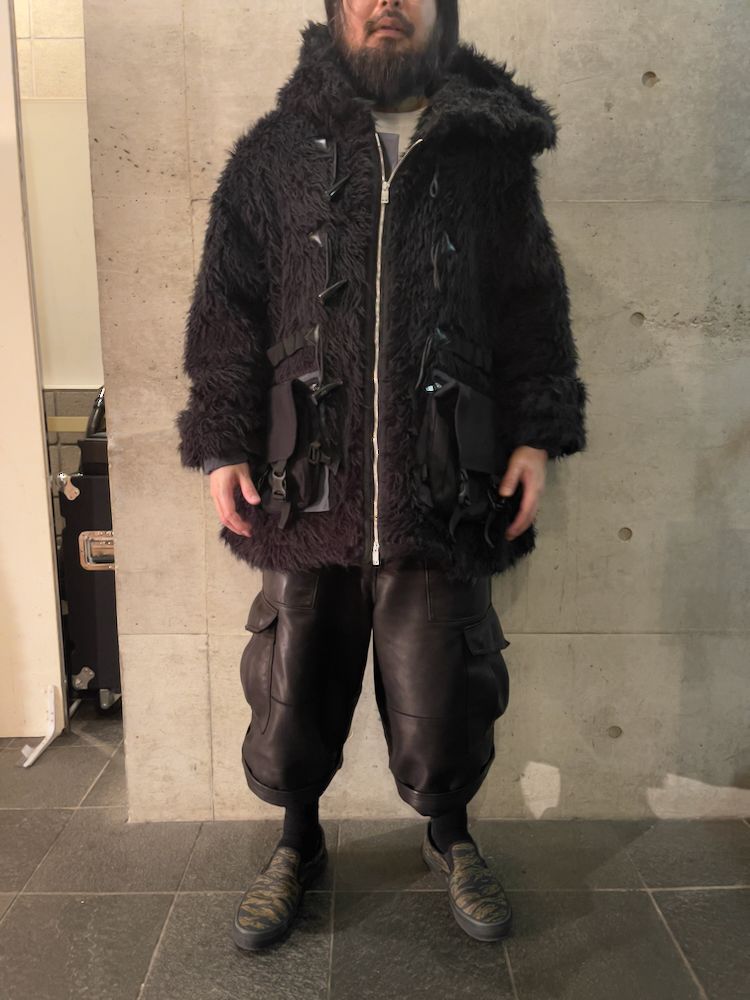 945-81TJ462-1 (BLACK)