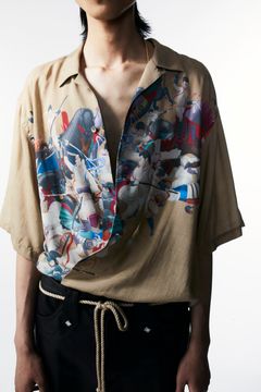 × 天明屋尚「韻」OPEN COLLAR SHIRT / 半袖シャツ (BEIGE)