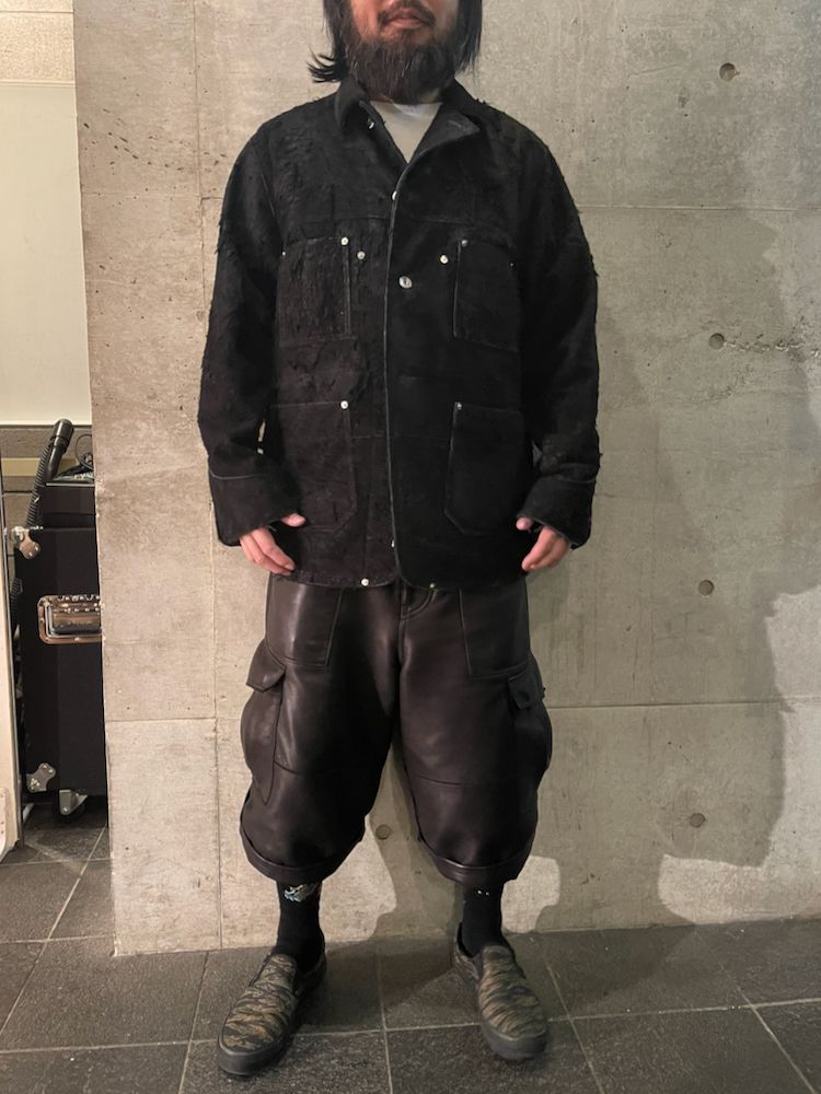 945-81TJ456-1 (BLACK)