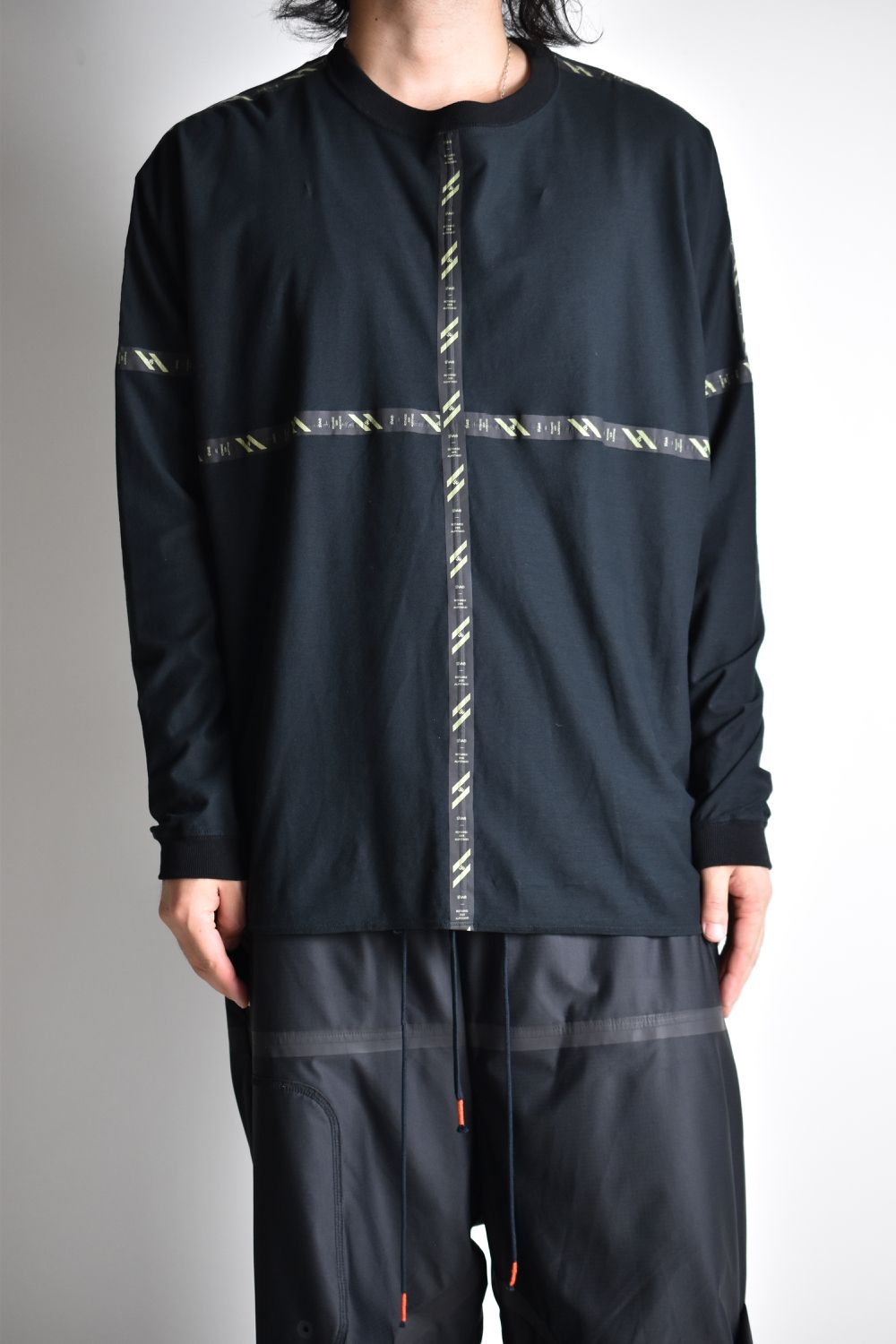 FLATSEAM LINE WIDE L-SLEEVE c/#1 BLACK