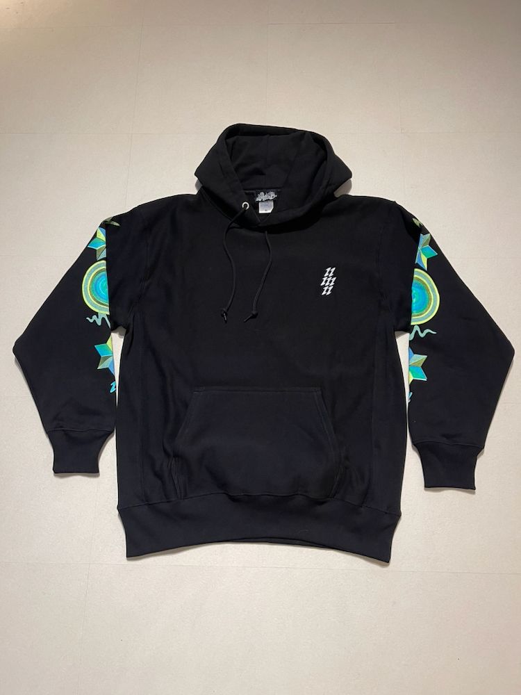 ウロボロス スウェットパーカー BLACK