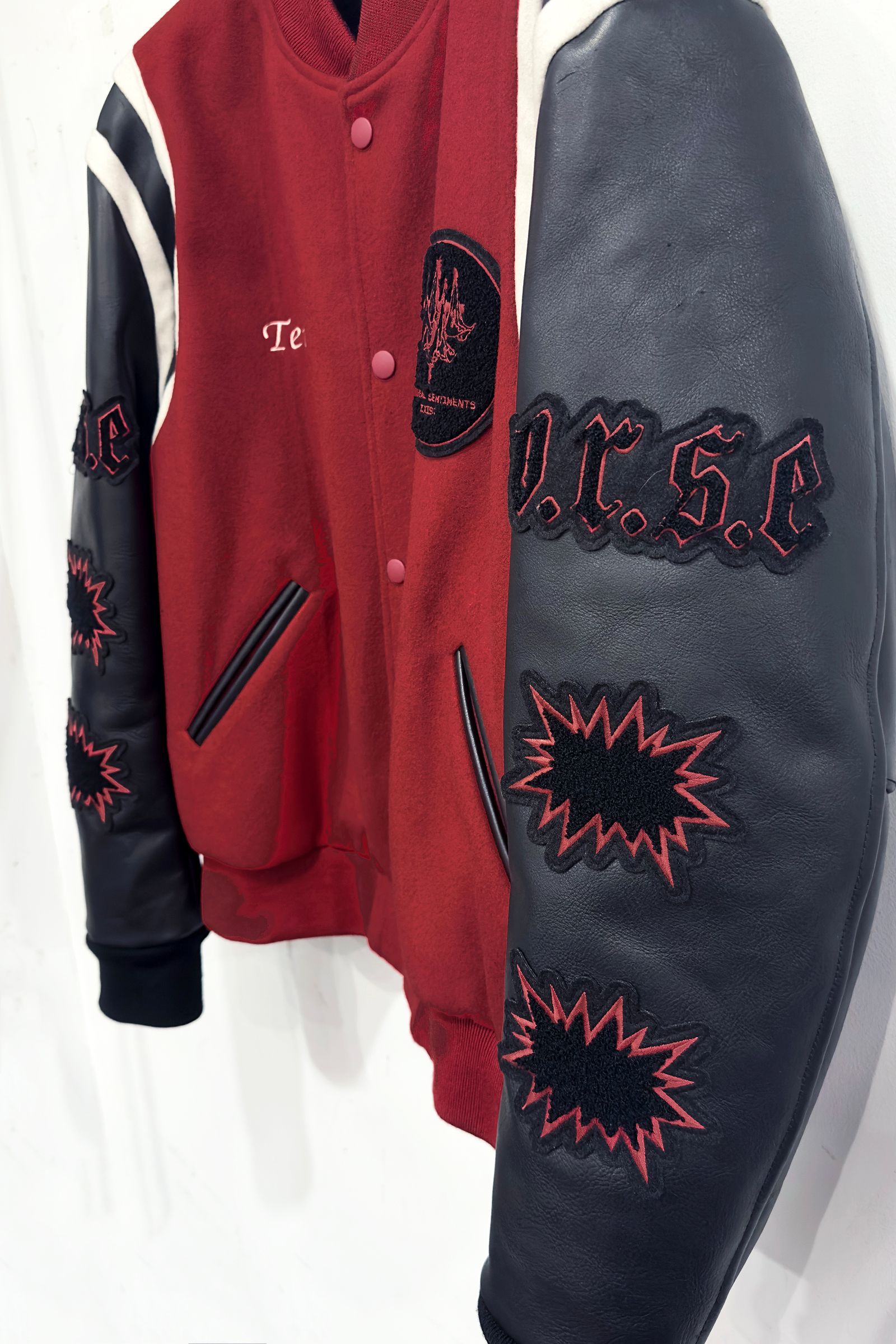 PACHED LETTER JACKET / レタージャケット (BLACK, RED)