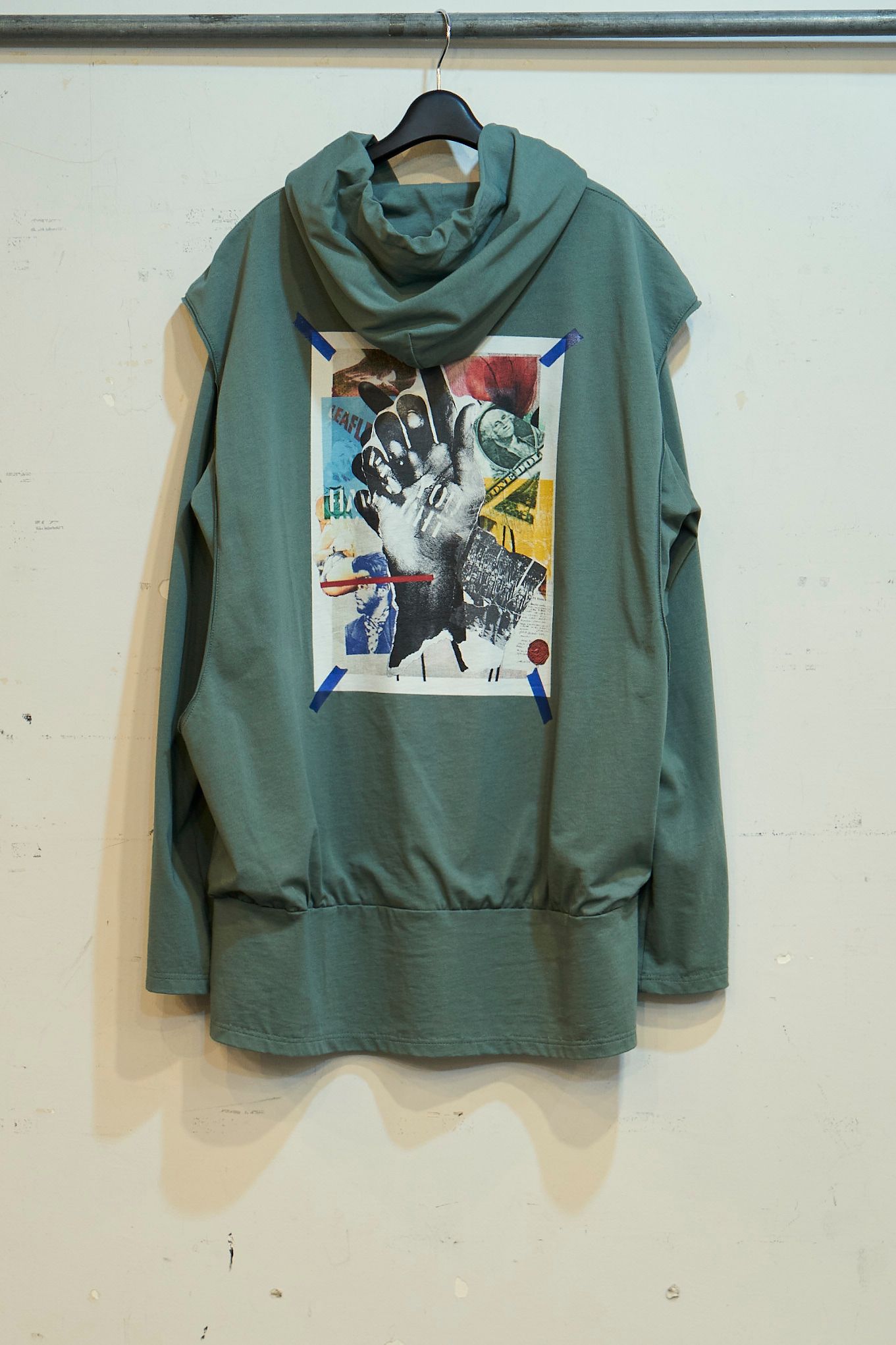 COLLAGE CUT OFF LAYERED PARKA(BLACK)