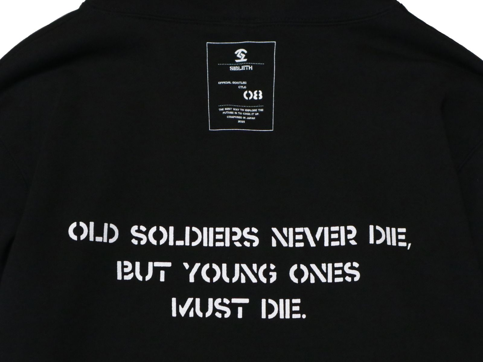 -OFFICIAL BOOTLEG CTLG 08- “ChinowAnarchy” PULLOVER PARKA