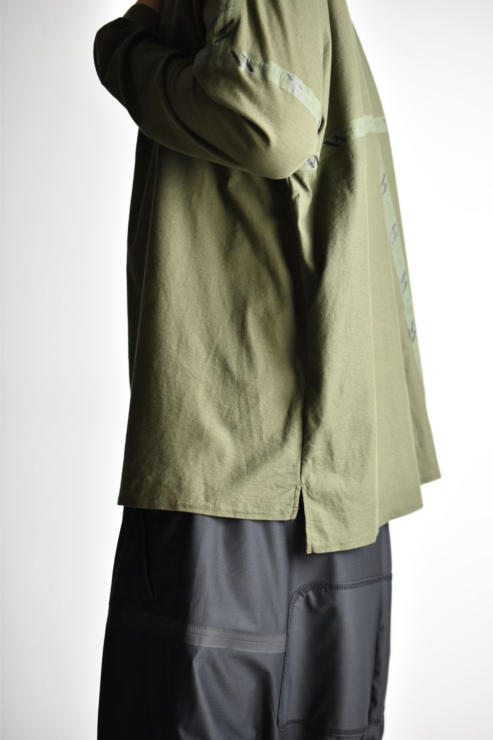 FLATSEAM LINE WIDE L-SLEEVE c/#2 OD