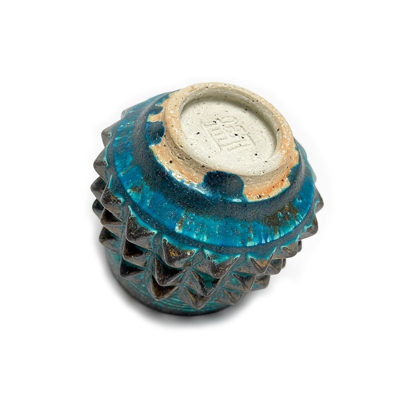 PYRAMID STUDS TEACUP "TURQUOISE"   -陶器ティーカップ-