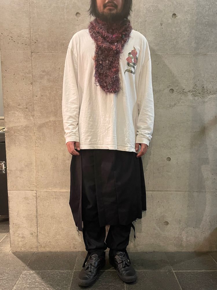 クラッシュ ニット ネックウォーマー (Black, Red) / 945-79TKN36-1