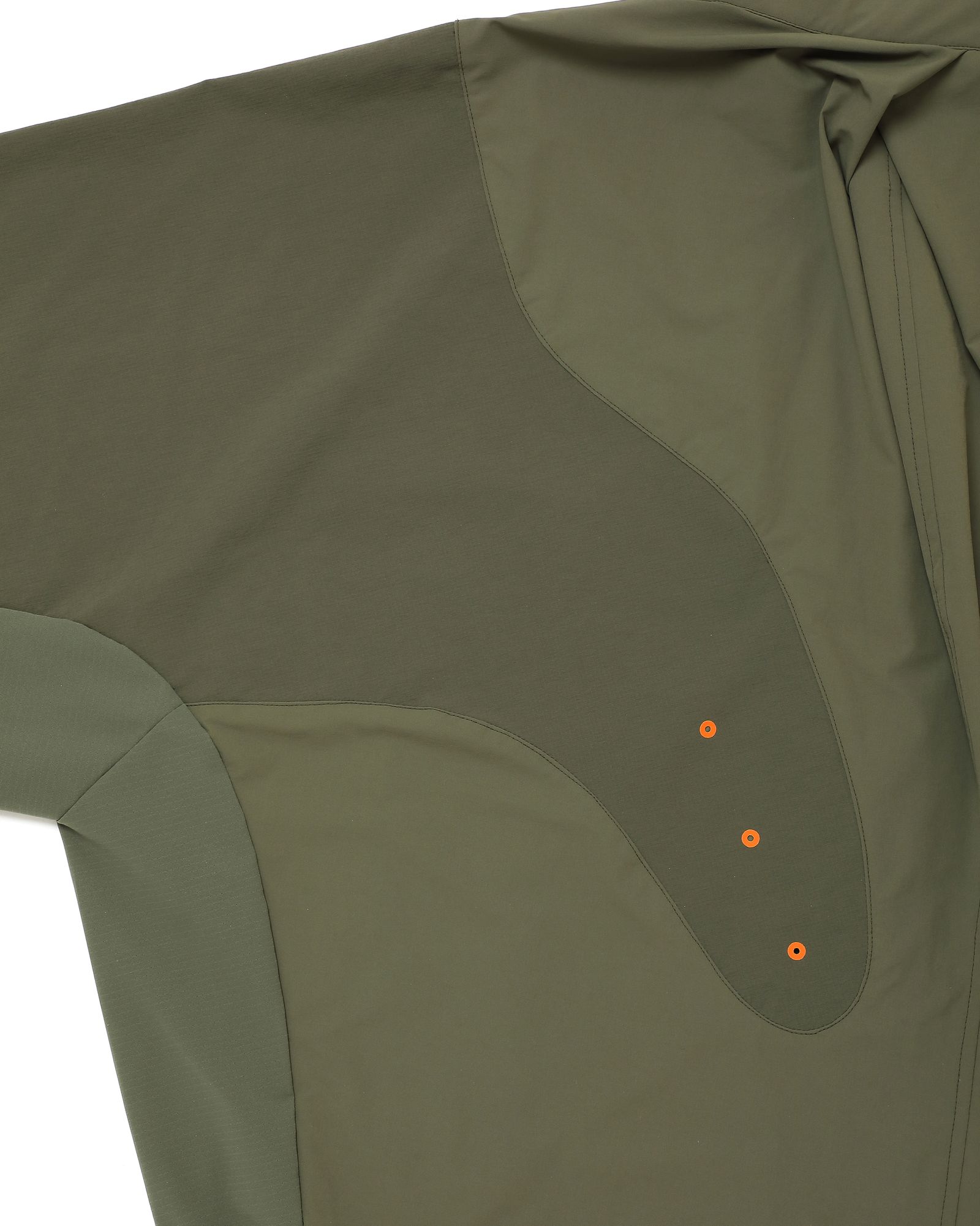 「予約商品」DOLMAN WIDE NYLON JACKET # c/KHAKI