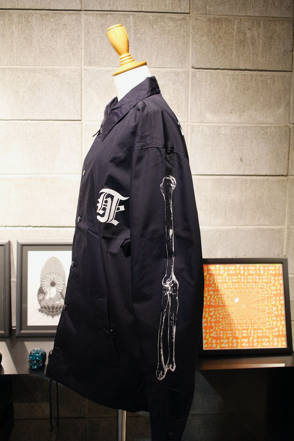 「予約商品」デスパターンズ2020冬 死コーチジャケット NAVY