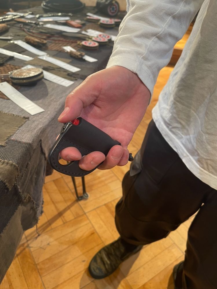 945-81TAC341-1 (BLACK)